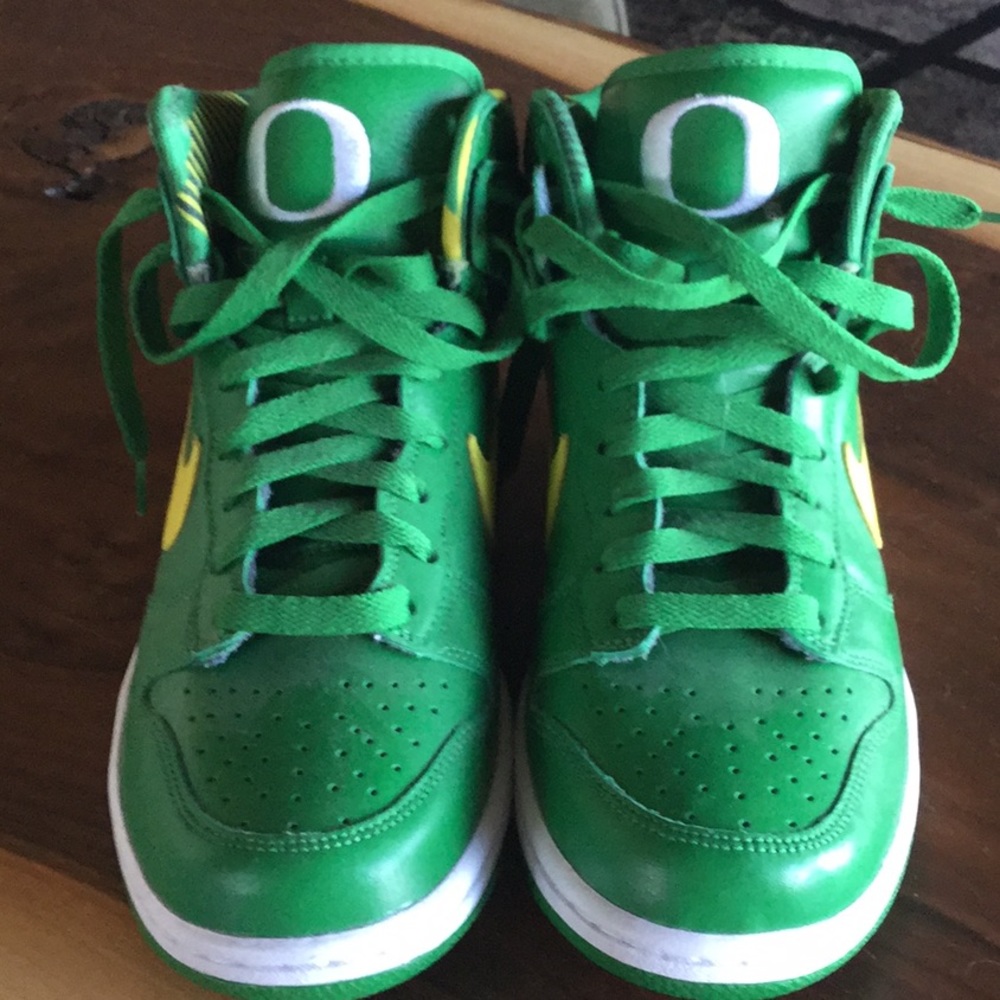 Nike ID Oregon Duck Shoes